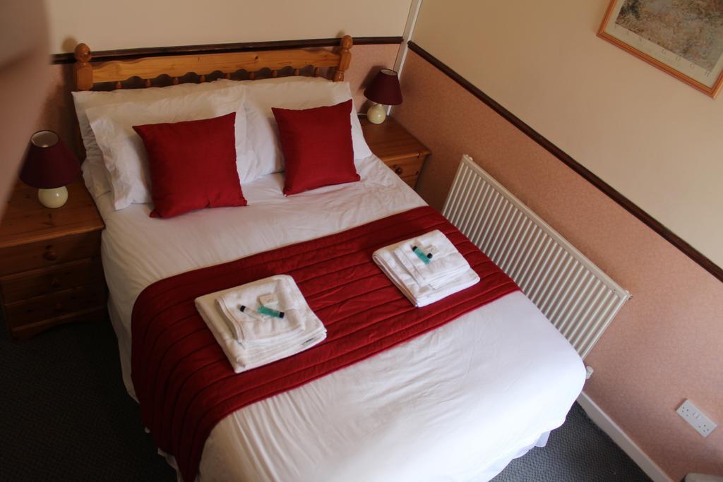 Middlegate Hotel Pembroke Room photo